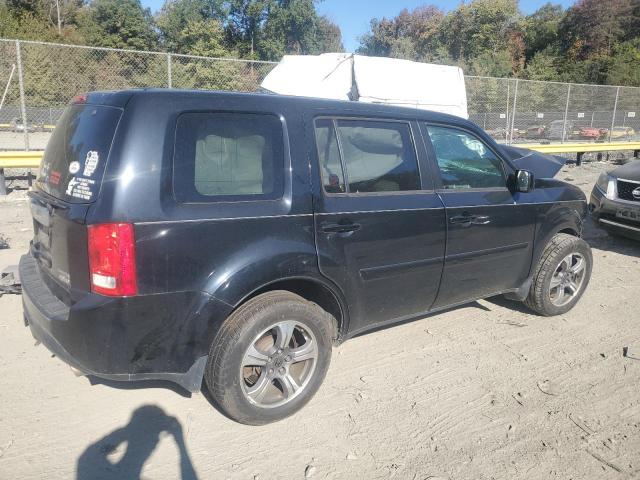 VIN 5FNYF4H35FB018849 2015 Honda Pilot, SE no.3