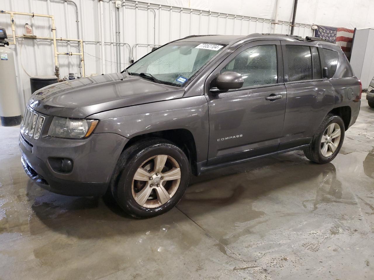 Lot #2979356602 2016 JEEP COMPASS LA