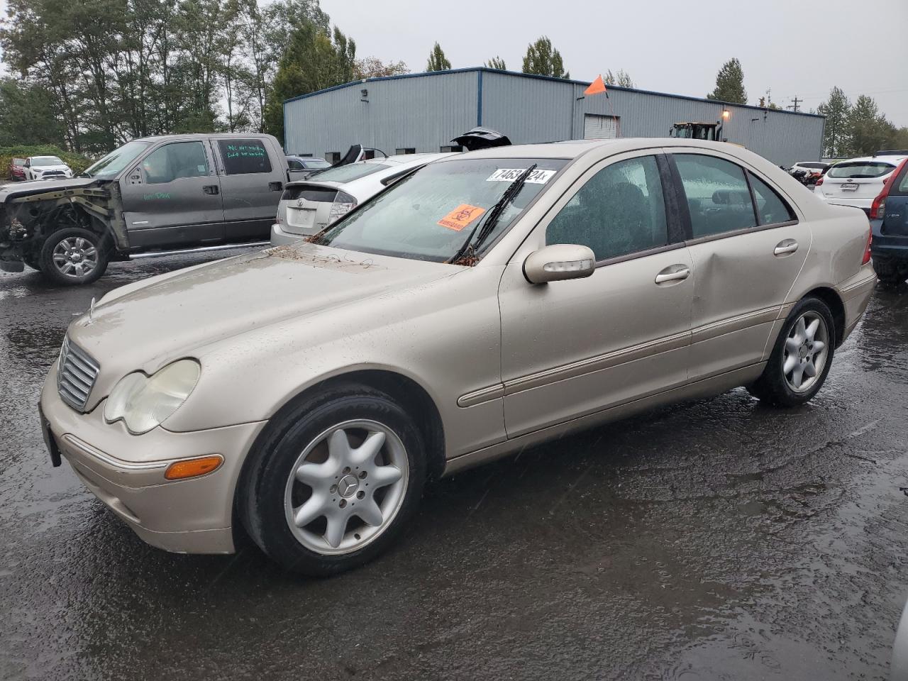 Mercedes-Benz C-Class 2002 C240