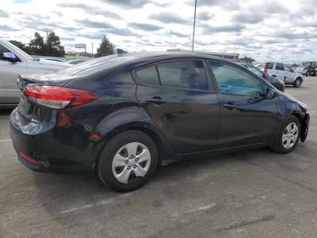 VIN 3KPFL4A71HE105508 2017 KIA Forte, LX no.3