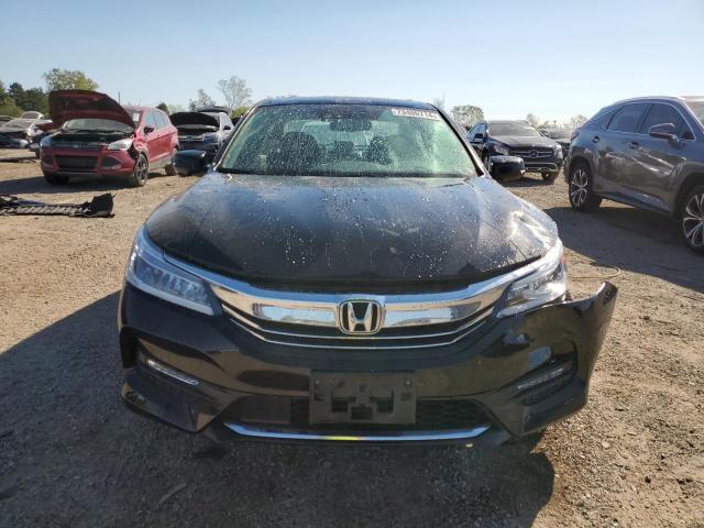 VIN 1HGCR3F91HA019772 2017 Honda Accord, Touring no.5