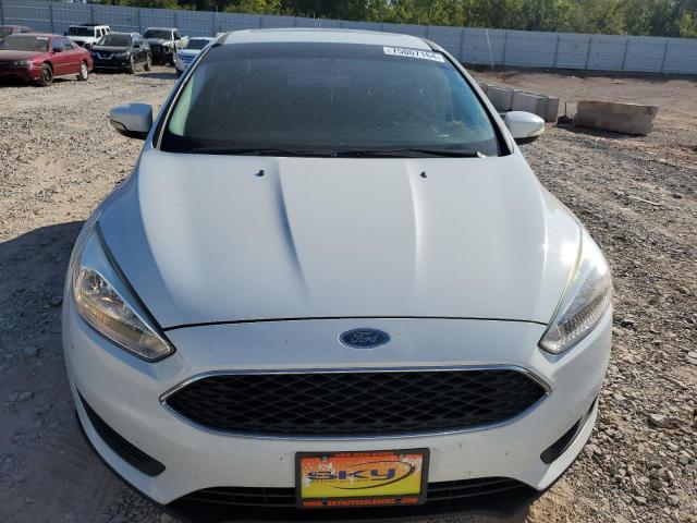 VIN 1FADP3F29GL204916 2016 Ford Focus, SE no.5