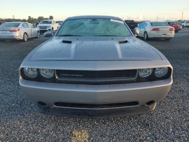 VIN 2C3CDYAGXDH653551 2013 Dodge Challenger, Sxt no.5