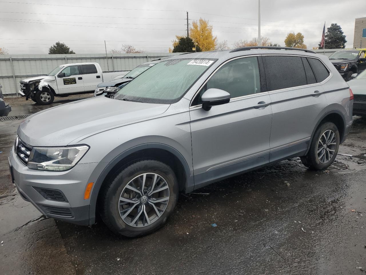 VOLKSWAGEN TIGUAN SE