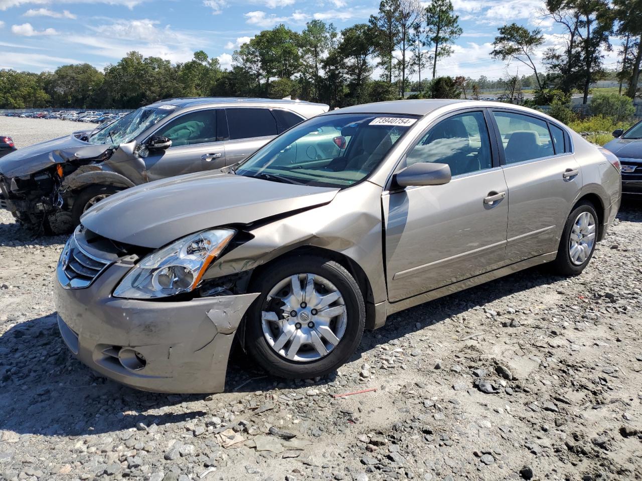 Nissan Altima 2012 