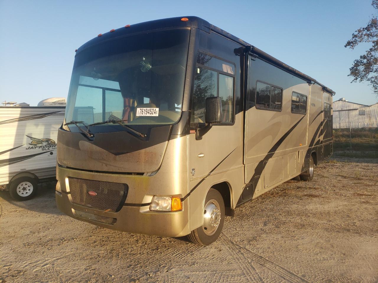 Lot #3006556796 2011 FORD F53