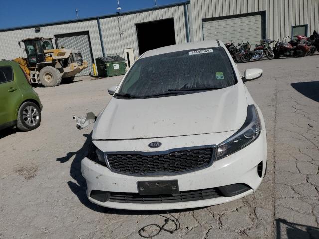 VIN 3KPFL4A71JE173989 2018 KIA Forte, LX no.5