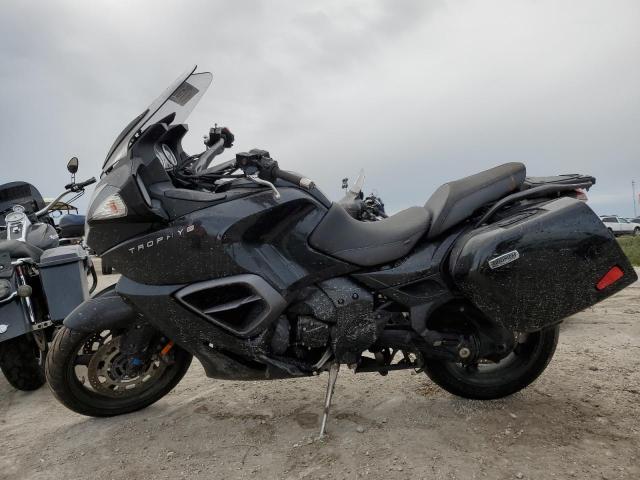 2017 TRIUMPH MOTORCYCLE TROPHY SE SMTH02XK3HJ795123