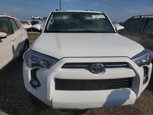 VIN JTEEU5JR9P5293488 2023 Toyota 4runner, SR5 no.5