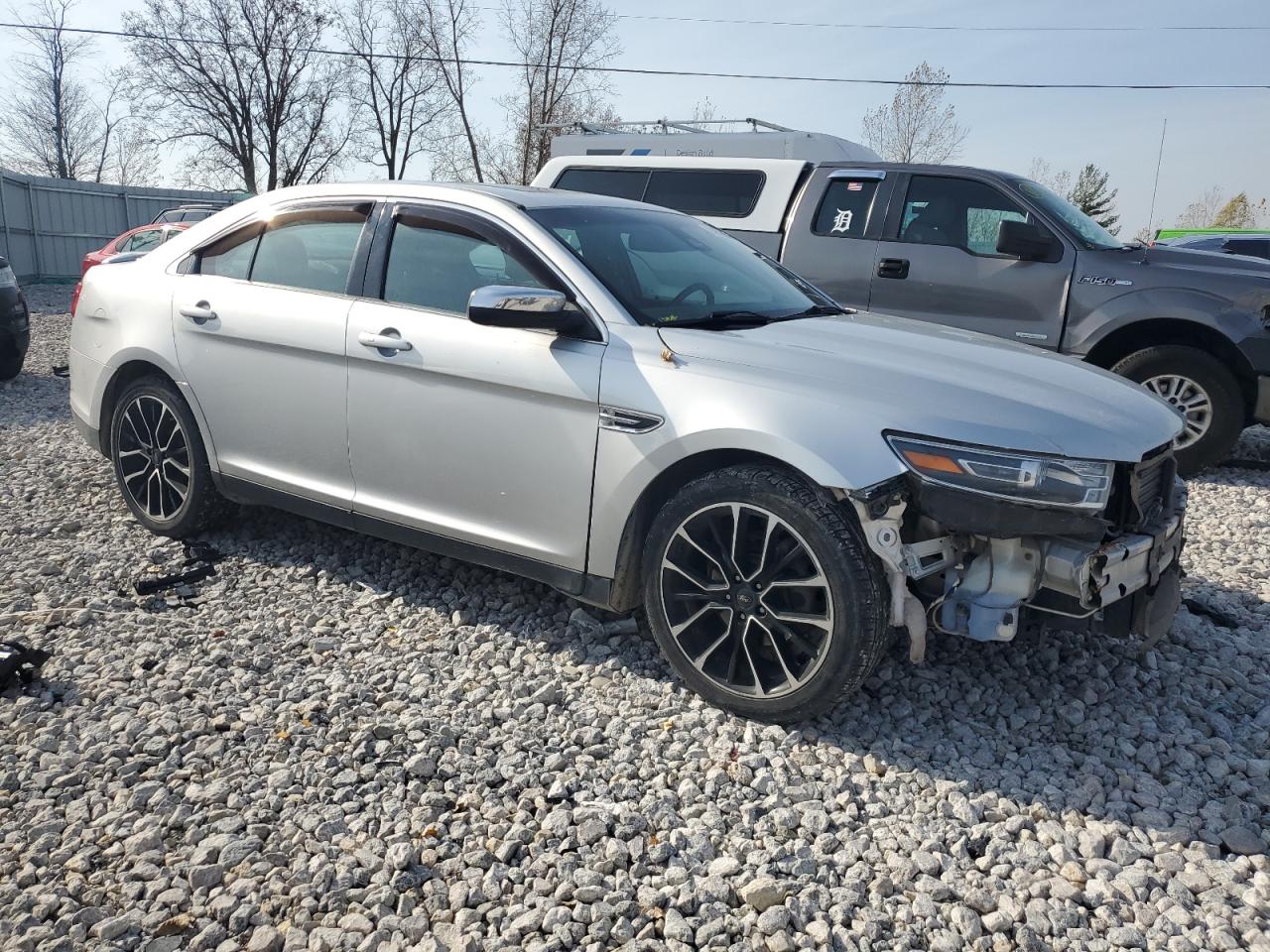 Lot #2989319933 2019 FORD TAURUS LIM