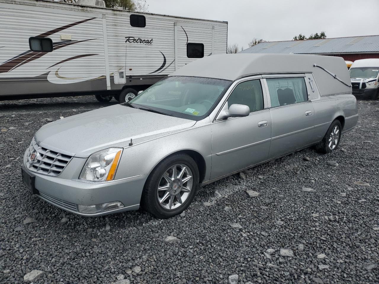 Cadillac Limousine 2011 