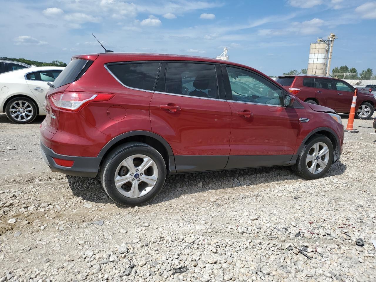 Lot #2923431867 2016 FORD ESCAPE SE