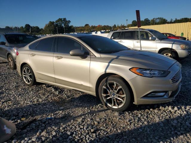 VIN 3FA6P0HD1HR240902 2017 Ford Fusion, SE no.4