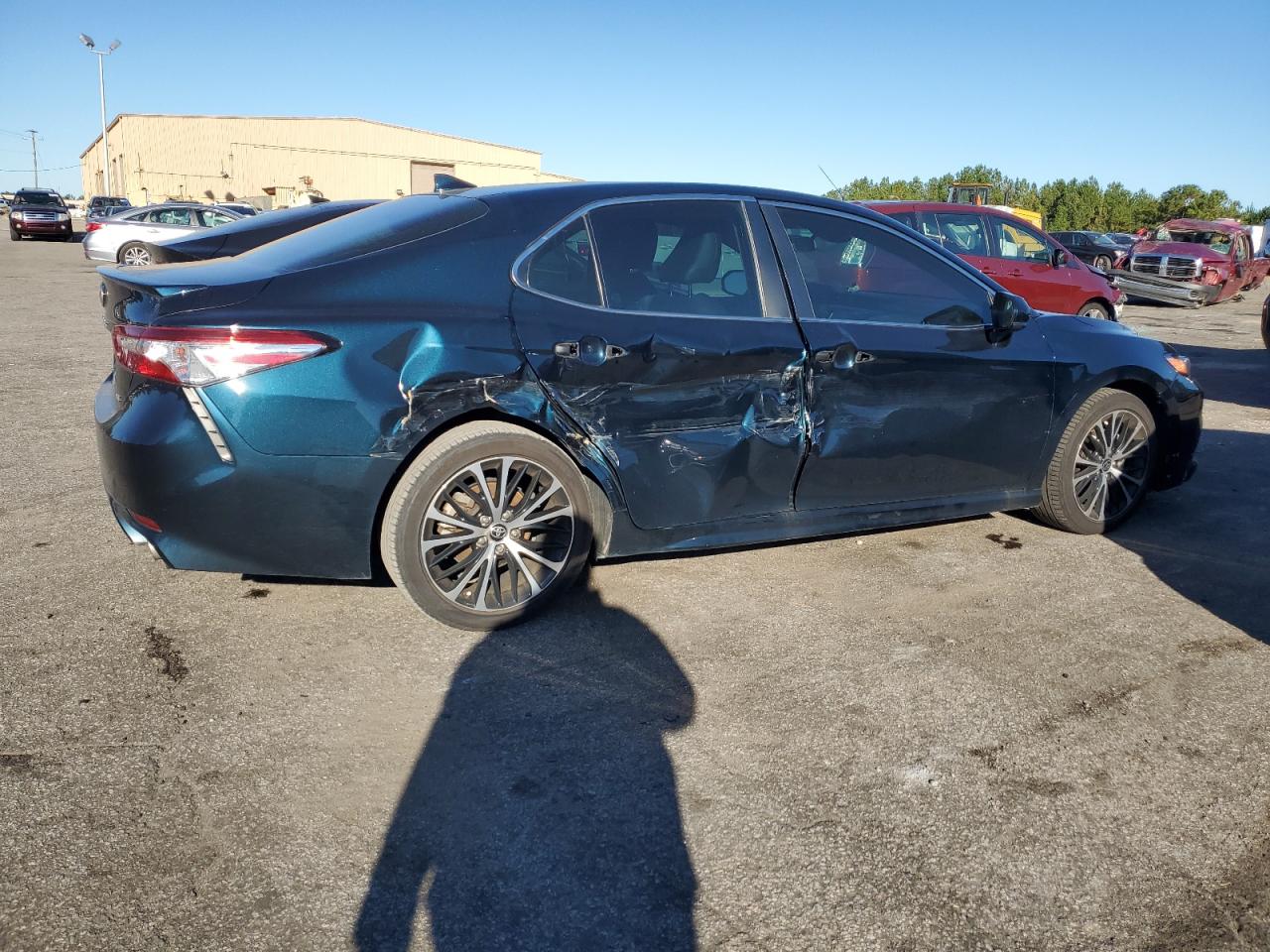 Lot #2991421857 2020 TOYOTA CAMRY SE