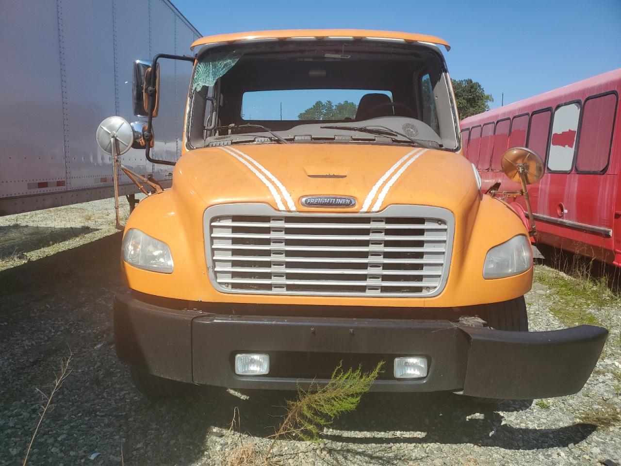 Lot #2994203483 2017 FREIGHTLINER M2 106 MED