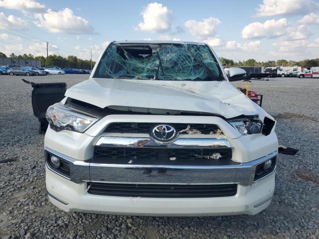 2019 TOYOTA 4RUNNER SR - JTEZU5JR4K5196130