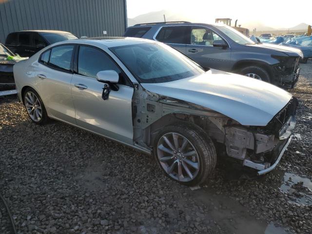 VIN 7JR102FK9KG017254 2019 Volvo S60, T5 Momentum no.4