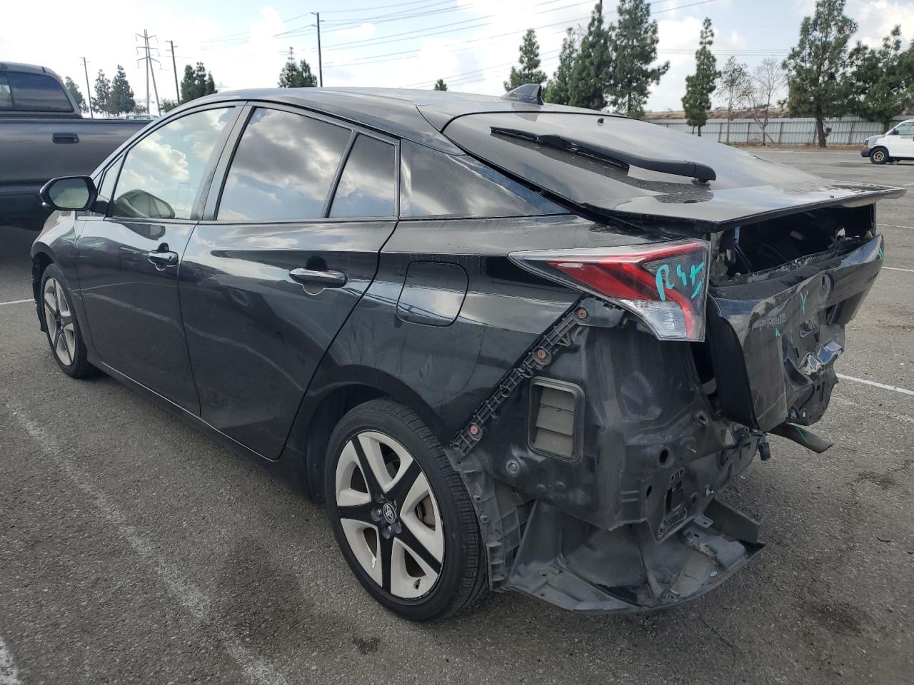 Lot #2986777154 2017 TOYOTA PRIUS