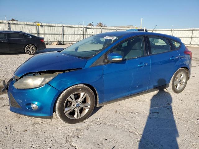 VIN 1FADP3K26EL154141 2014 FORD FOCUS no.1