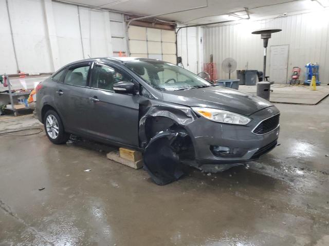 VIN 1FADP3F24FL256078 2015 Ford Focus, SE no.4