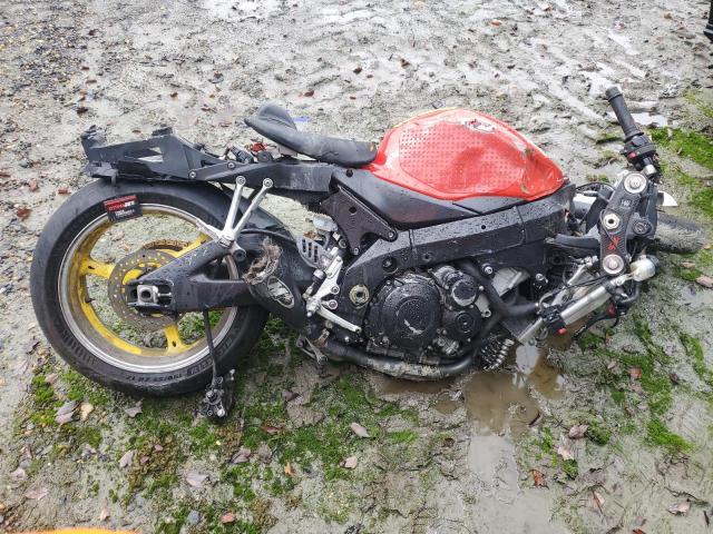 2006 SUZUKI GSX-R1000 - JS1GT76A562104702