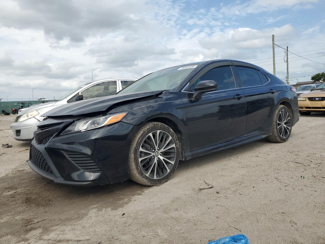 Lot #2994203319 2020 TOYOTA CAMRY SE