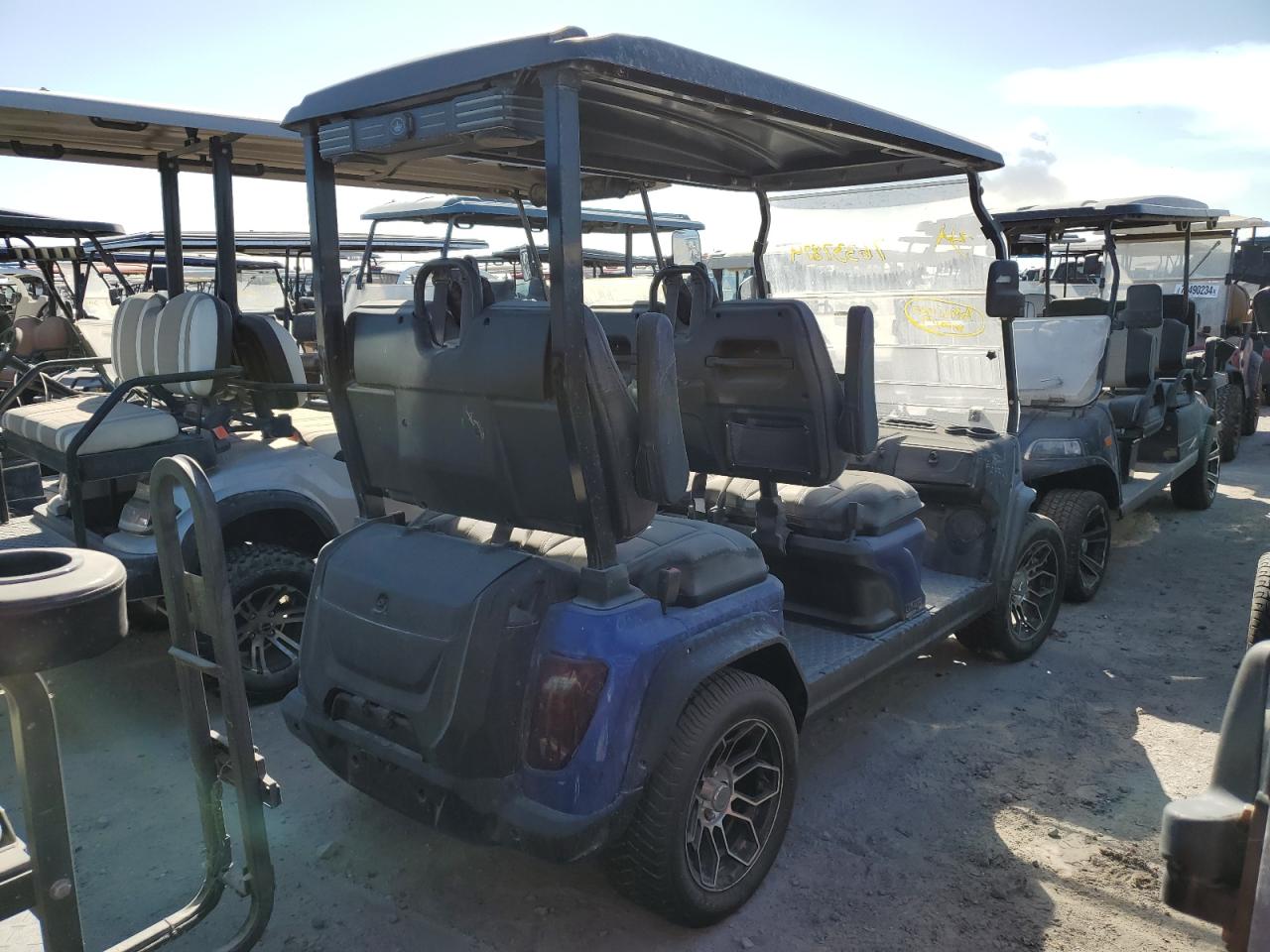 Lot #3030643098 2023 HDKP GOLF CART