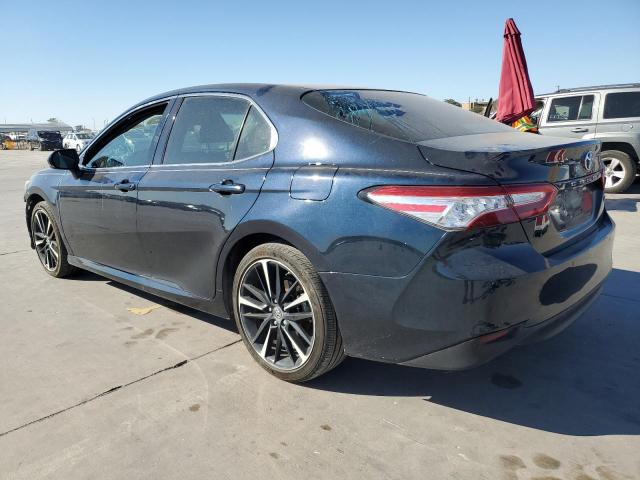 VIN 4T1B11HK5JU589814 2018 Toyota Camry, L no.2