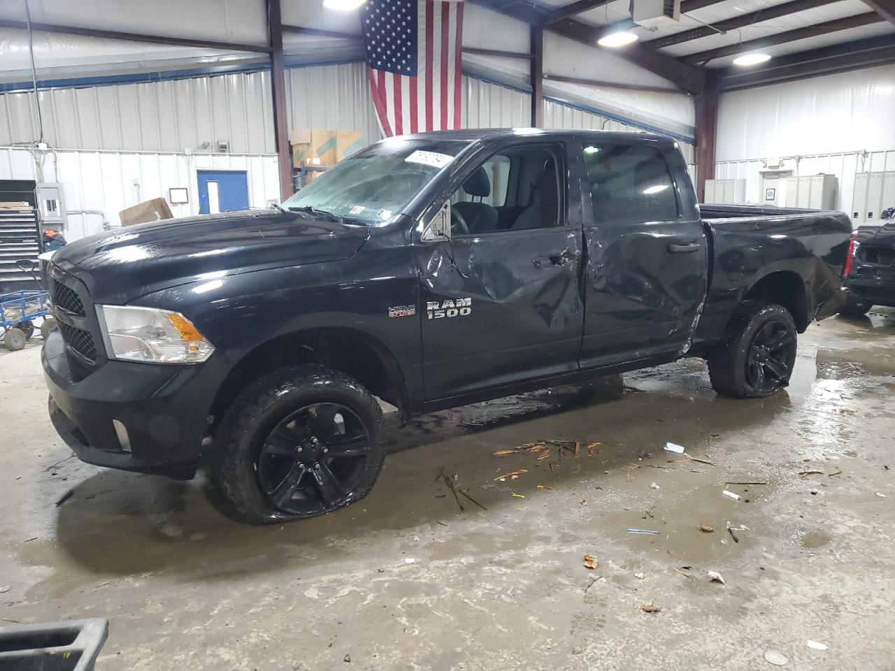 Lot #2979451634 2018 RAM 1500 ST