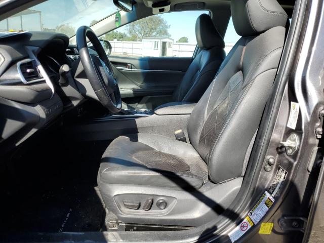 VIN 4T1B11HKXJU054543 2018 Toyota Camry, L no.7