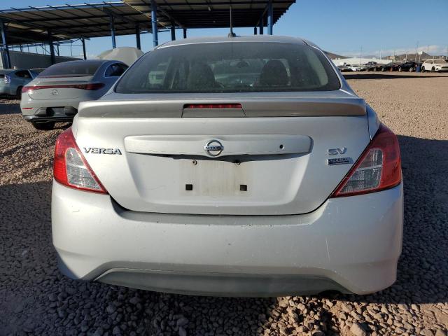 VIN 3N1CN7AP0JL851368 2018 Nissan Versa, S no.6