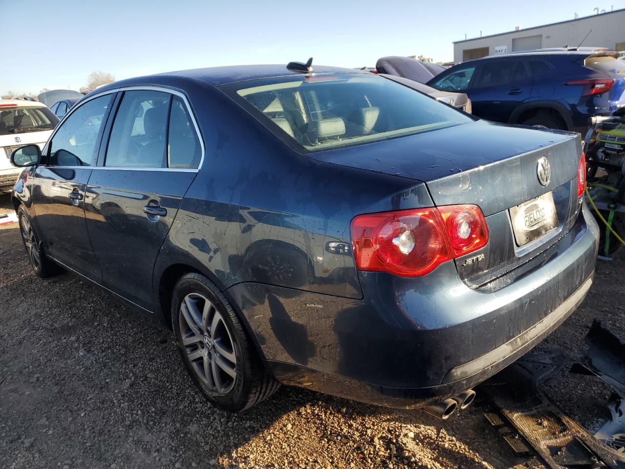 Lot #2930406540 2005 VOLKSWAGEN NEW JETTA