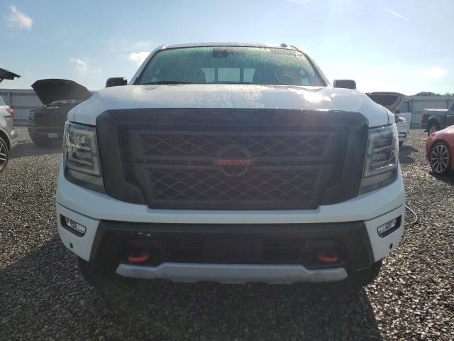 VIN 1N6AA1ED6MN510930 2021 Nissan Titan, SV no.5