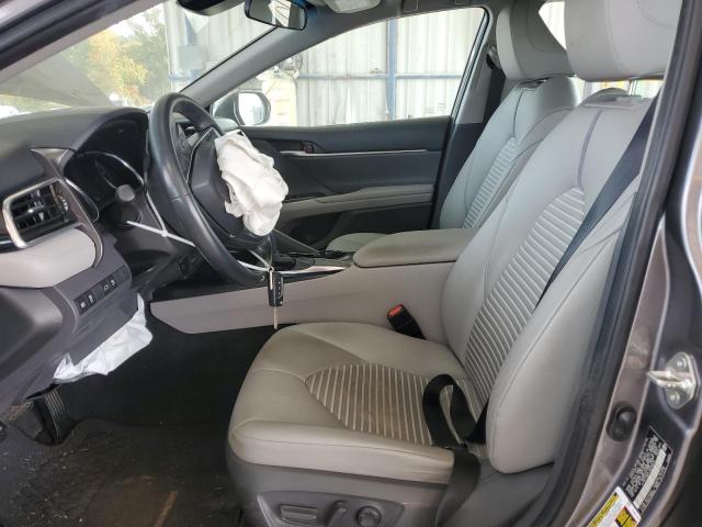 2018 TOYOTA CAMRY L - 4T1B11HK7JU076810