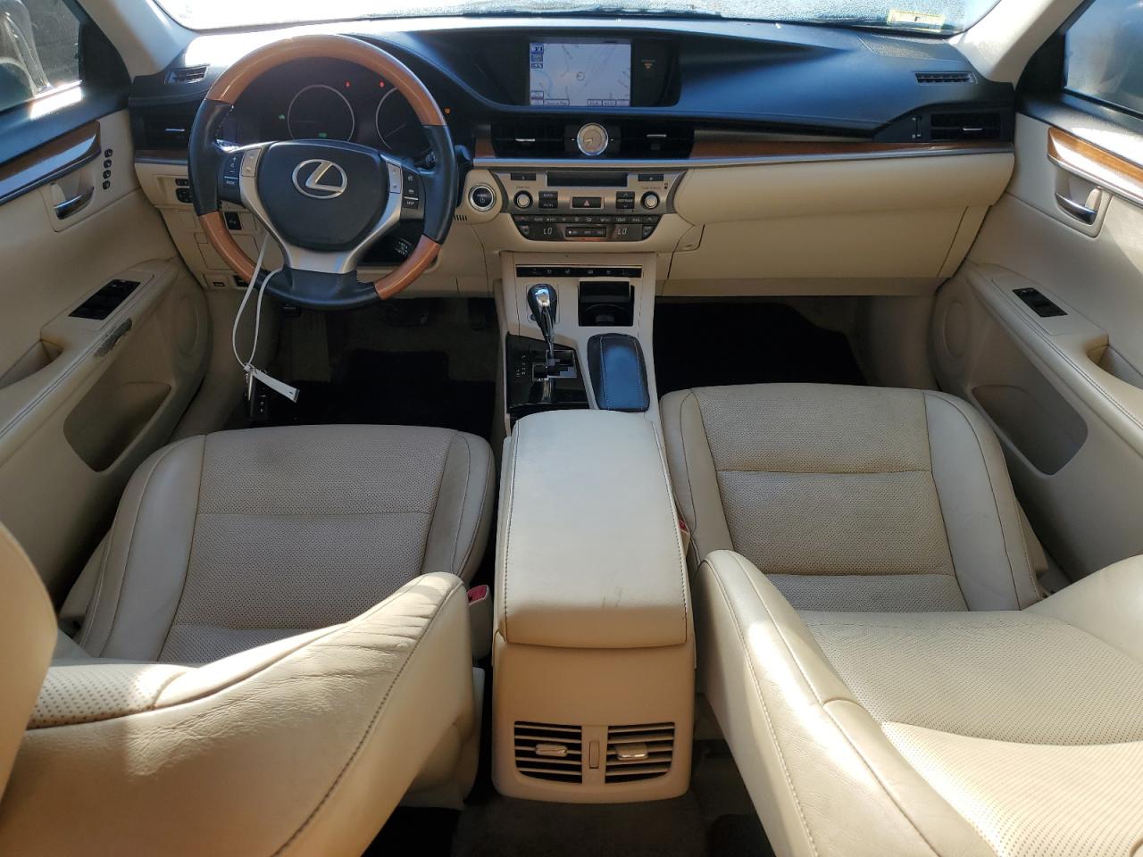 Lot #3036968731 2014 LEXUS ES 300H