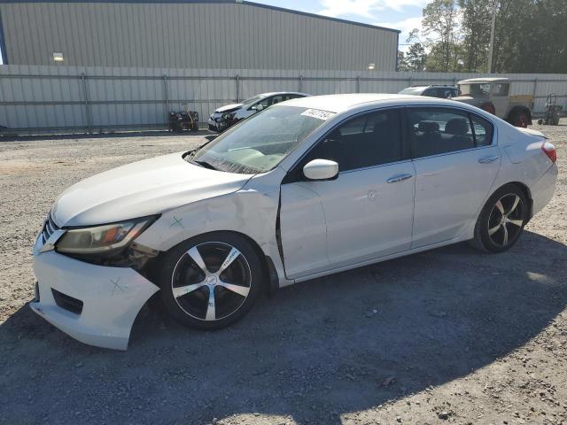 VIN 1HGCR2F33FA030405 2015 Honda Accord, LX no.1