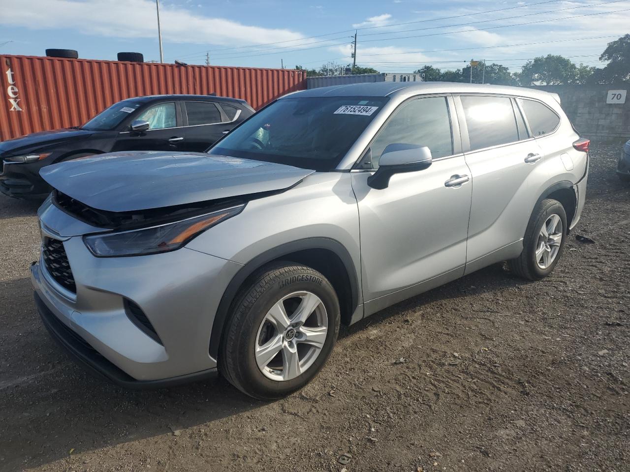 Lot #2989257754 2023 TOYOTA HIGHLANDER