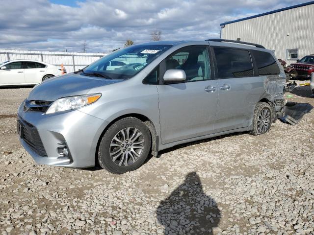 2019 TOYOTA SIENNA XLE #2921623674