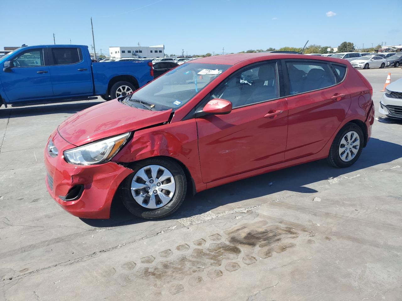  Salvage Hyundai ACCENT