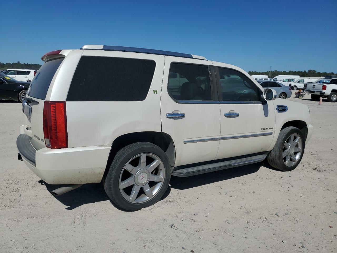 Lot #2923259545 2010 CADILLAC ESCALADE H