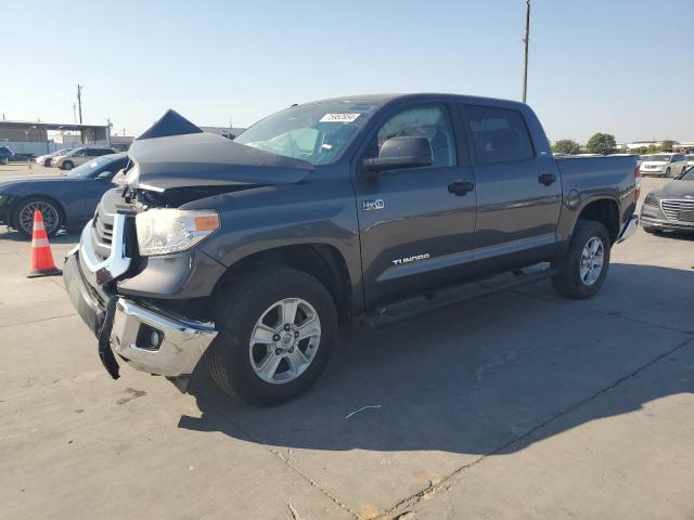 VIN 5TFEY5F19FX180025 2015 Toyota Tundra, Crewmax Sr5 no.1