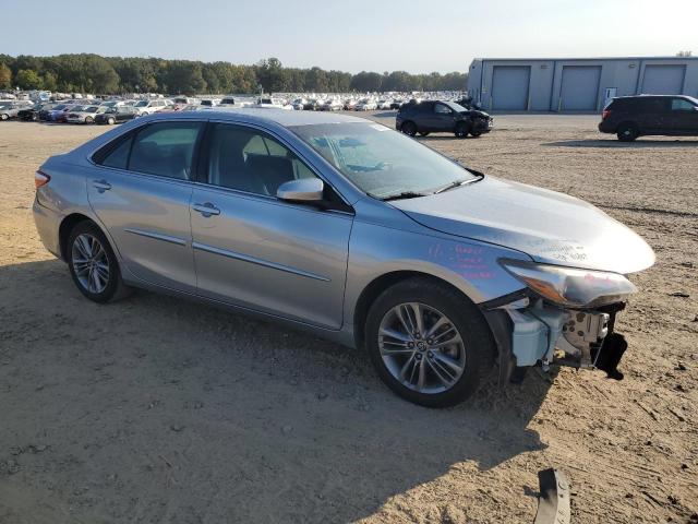 VIN 4T1BF1FK9FU938047 2015 Toyota Camry, LE no.4