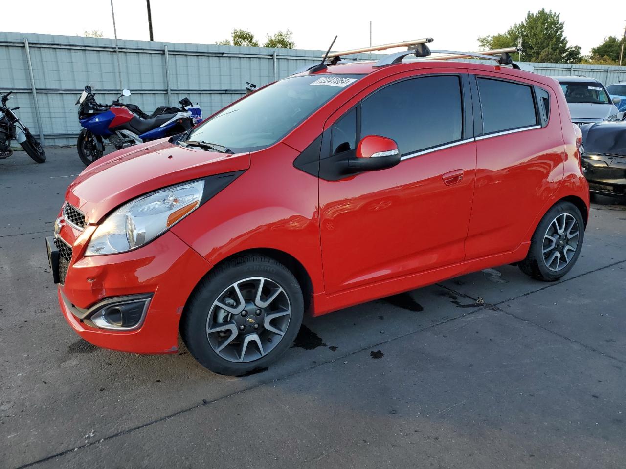 Lot #2886503935 2014 CHEVROLET SPARK 2LT