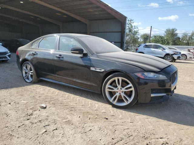 VIN SAJBL4BVXGCY12772 2016 Jaguar XF, R - Sport no.4