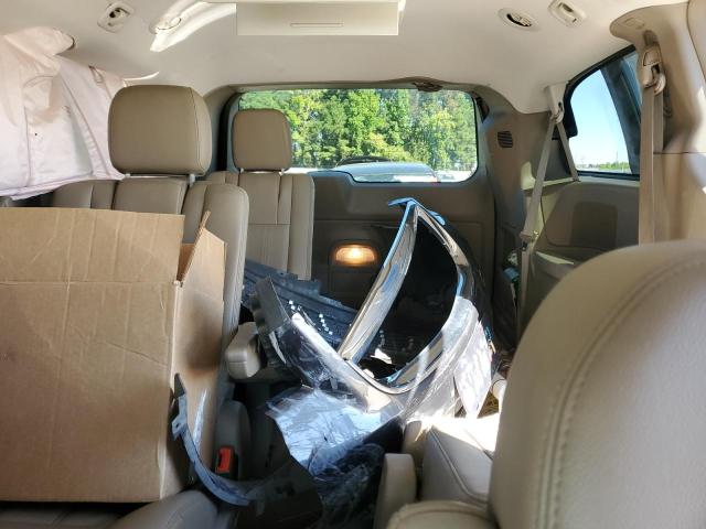 2015 CHRYSLER TOWN & COU - 2C4RC1BG8FR617417