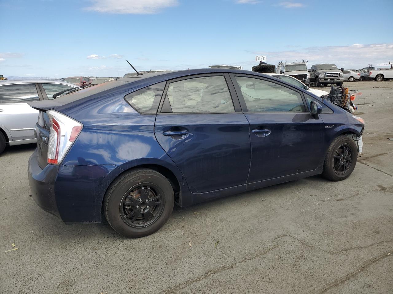 Lot #2988794653 2014 TOYOTA PRIUS