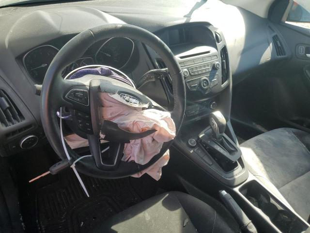 2015 FORD FOCUS SE - 1FADP3K21FL300138