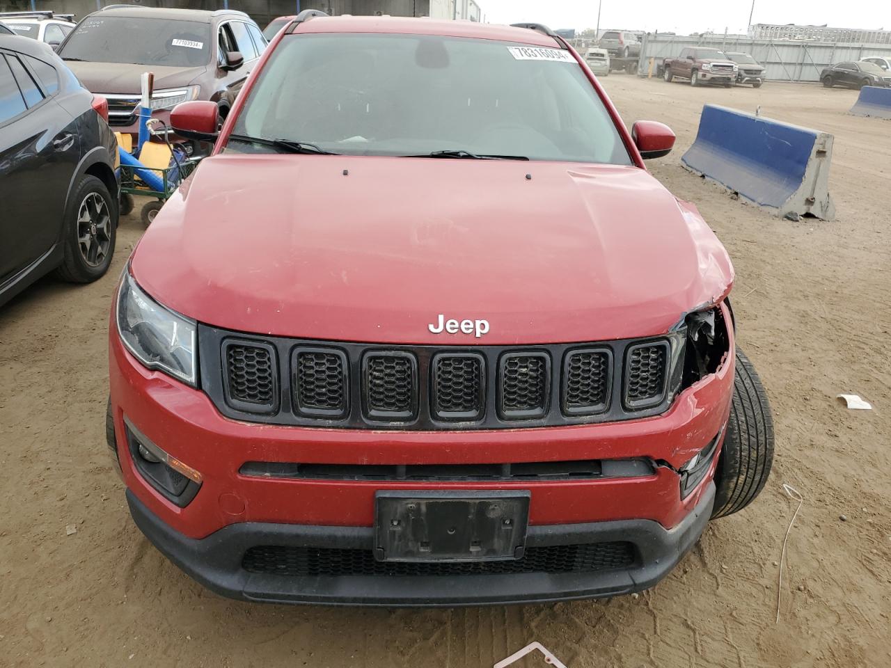 Lot #3021051253 2017 JEEP COMPASS LA