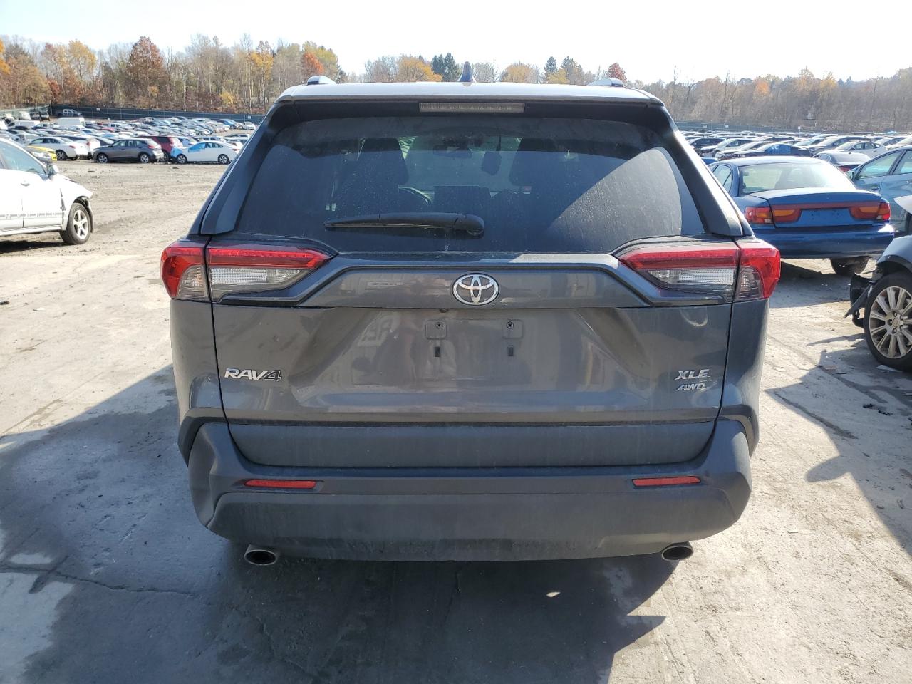 Lot #3030736100 2021 TOYOTA RAV4 XLE