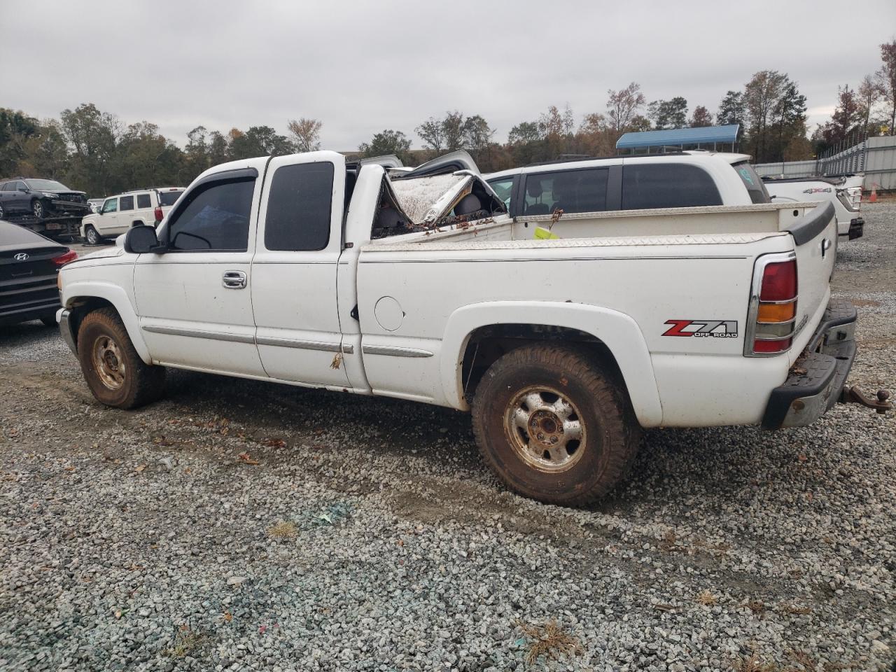 Lot #2959975287 2002 GMC NEW SIERRA